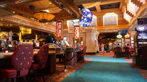 Atlantis Casino 1 Min Drive