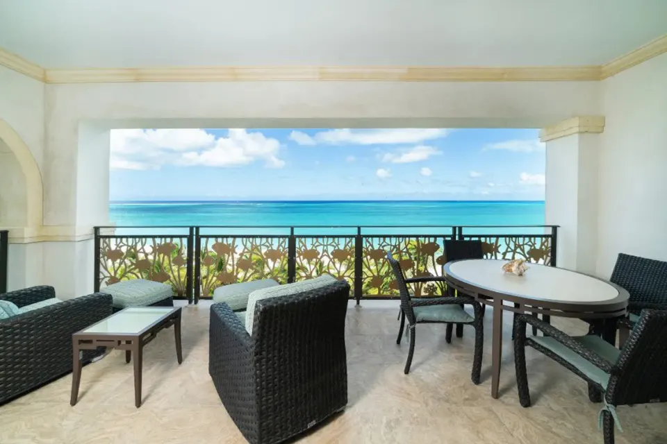 Four Bedroom Suite Oceanfront Official 1