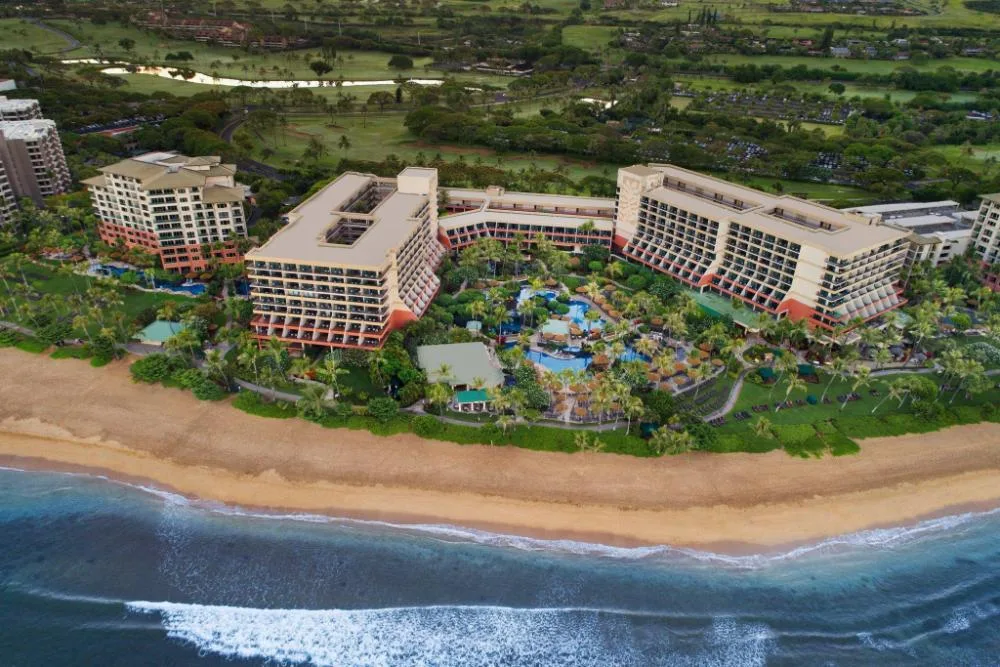 Marriott's Maui Ocean Club Molokai, Maui & Lanai Towers vacation-club resort with beachfront pool complex in Ka'anapali, Maui.