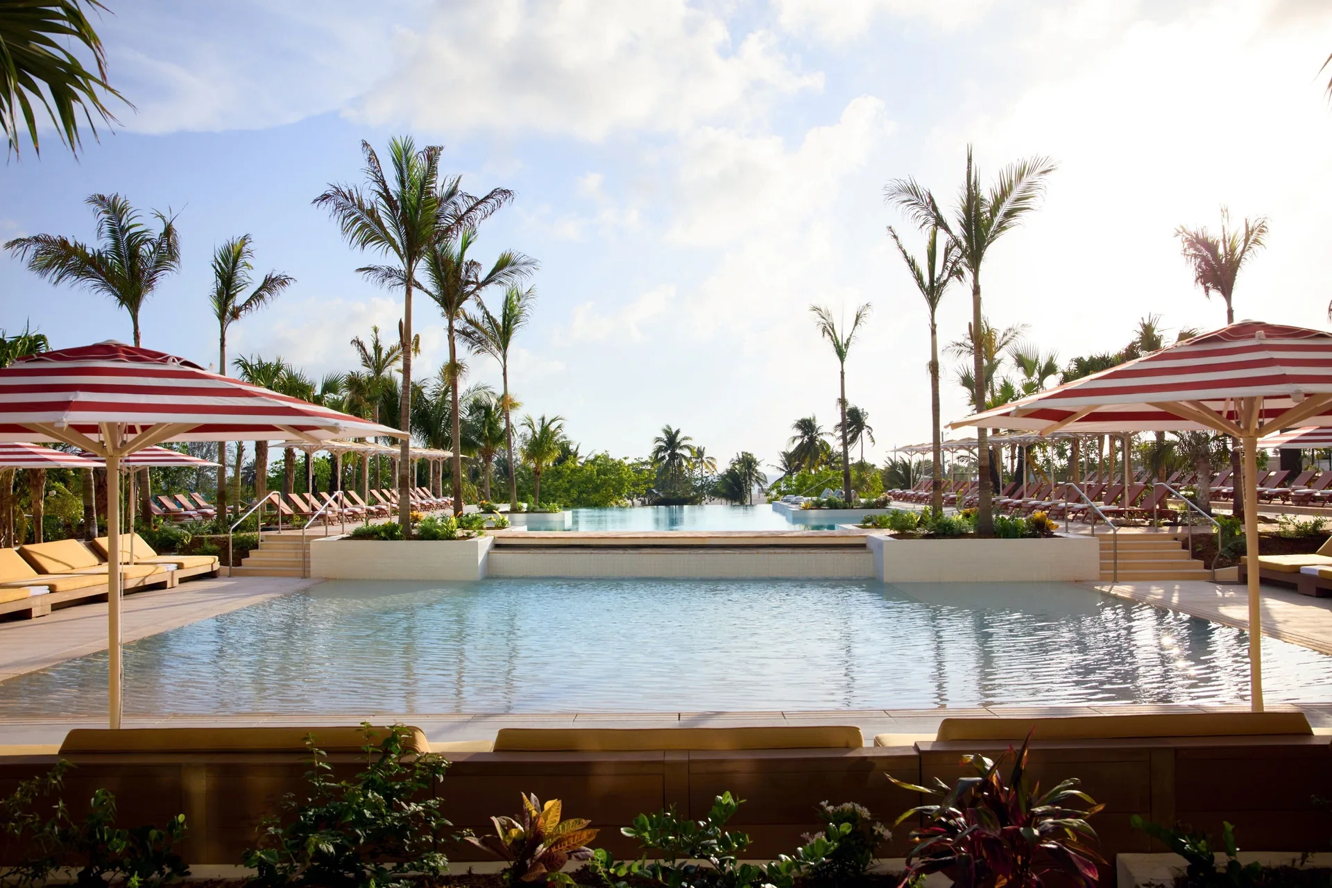 Hotel Indigo Grand Cayman contemporary Seven Mile Beach area hotel with island-inspired design and rooftop views