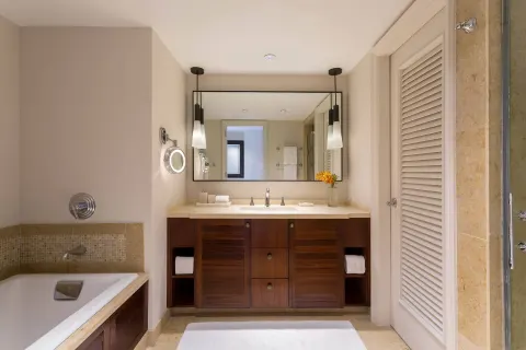 Club Room bathroom vanity and tub at The Ritz-Carlton Maui, Kapalua.