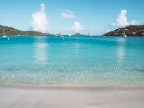 Turquoise Beach 5 Min Drive