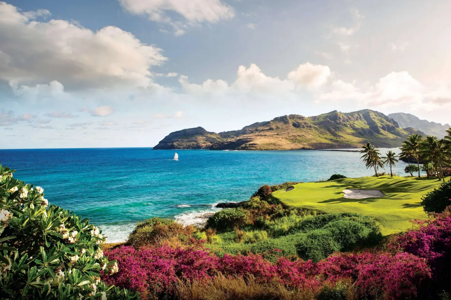 Coastal golf green and bay view near The Royal Sonesta Kaua'i Resort Lihue.