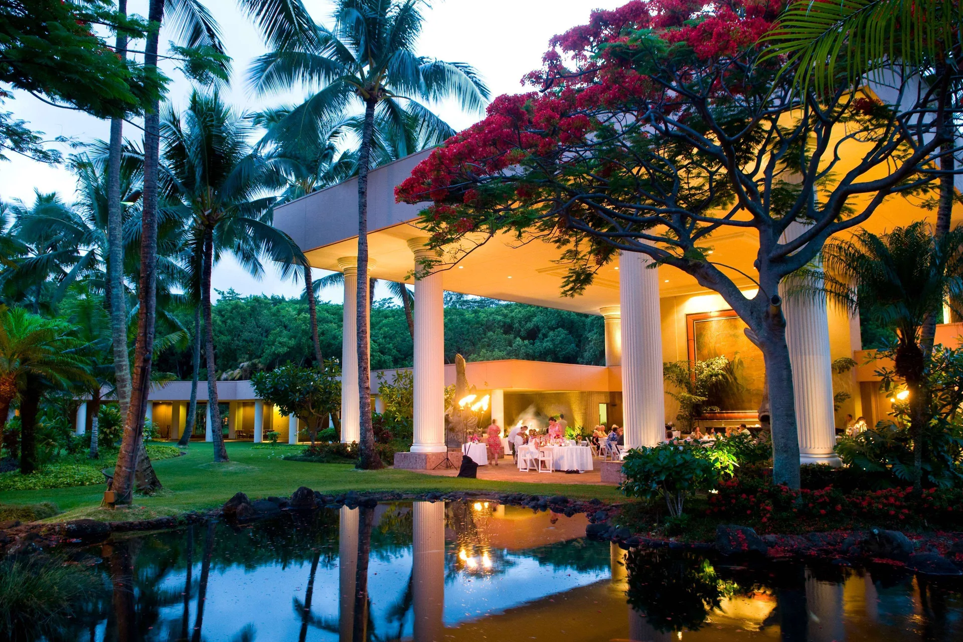 Open-air event dinner by the lagoon at The Royal Sonesta Kaua'i Resort Lihue.