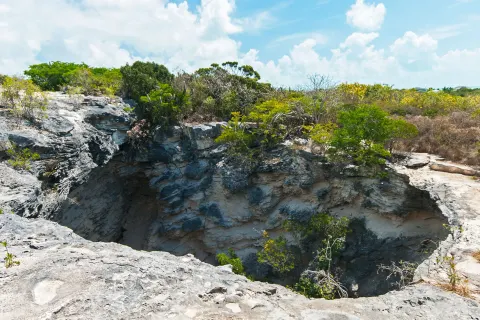 The Hole 5 Min Drive