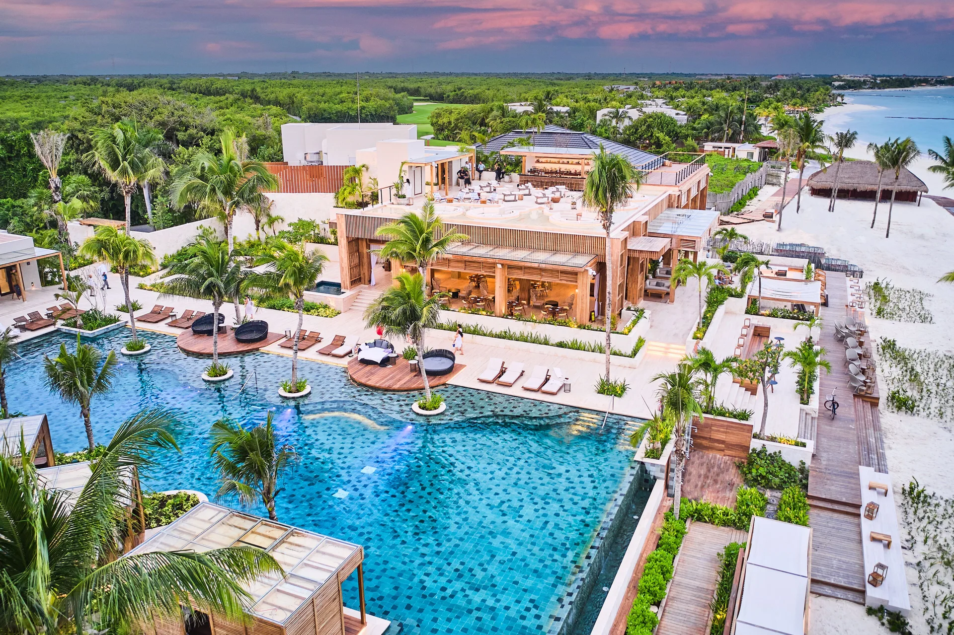 Fairmont Mayakoba family-friendly Riviera Maya resort with waterways, beach access and resort pools