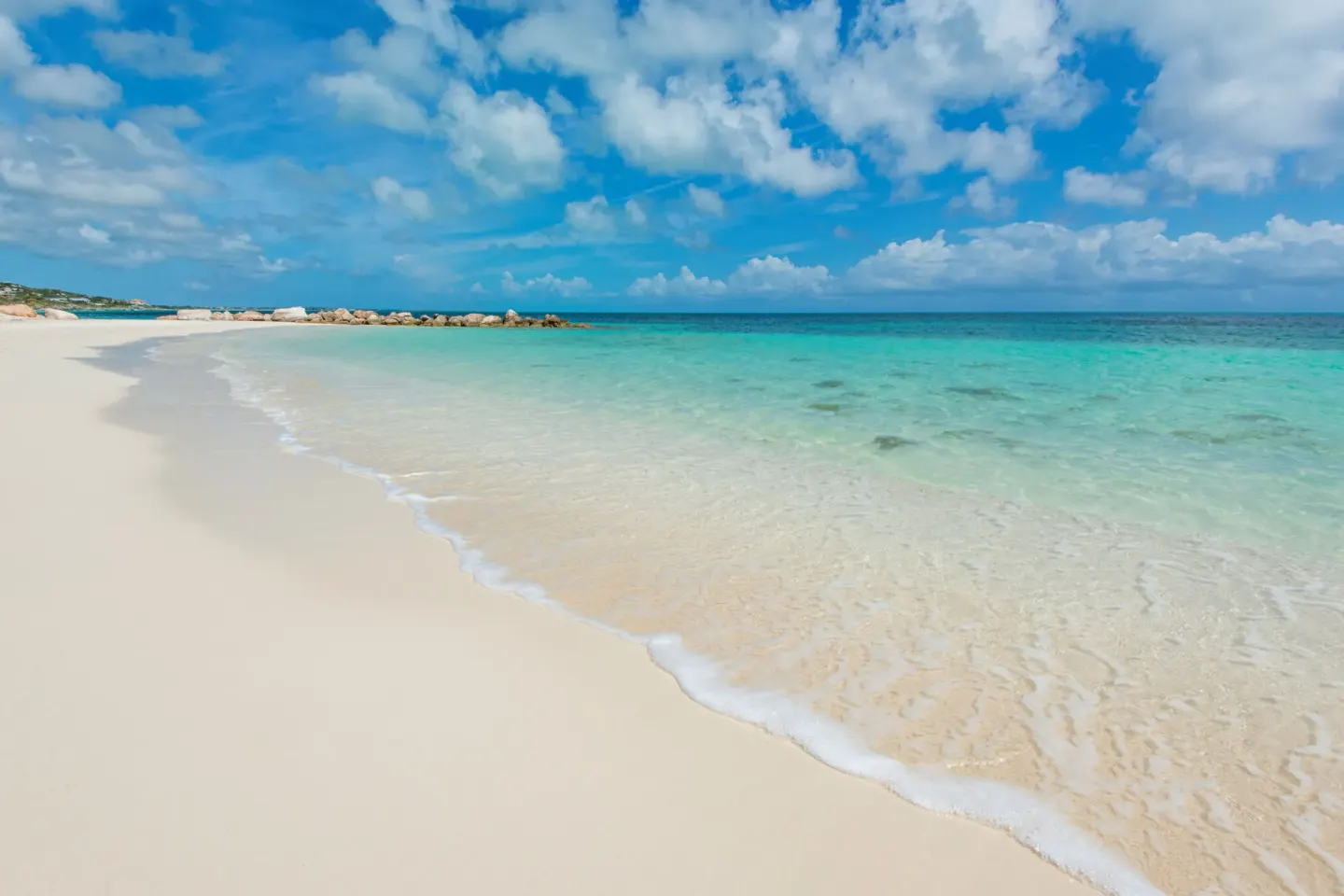 Babalua Beach 5 Min Drive