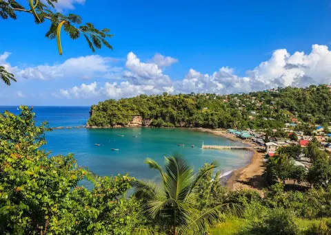L Anse La Raye Beach 10 Min Drive