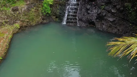 River Rock Waterfall 10 Min Drive