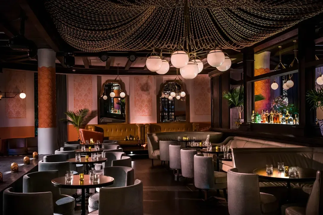 Palmera Lounge