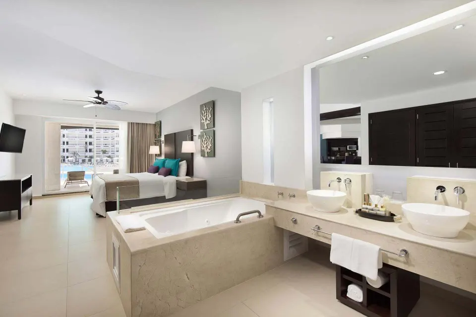 3 Bedroom Suite Platinum Official 4