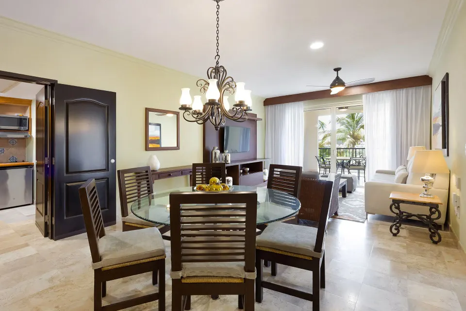 Two Bedroom Suite Garden View Official 4