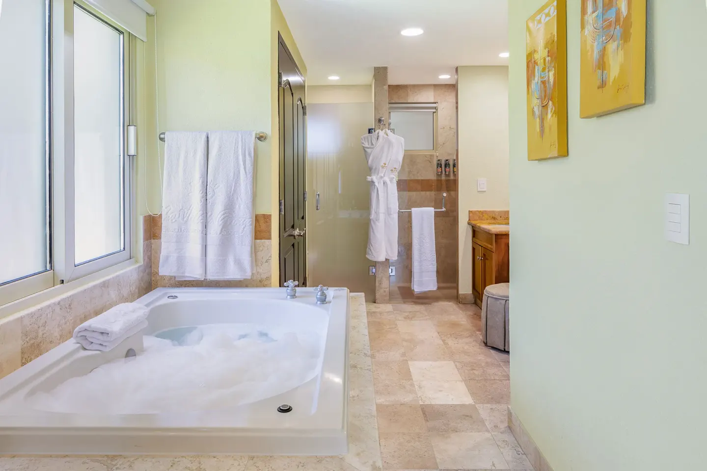 Two Bedroom Suite Garden View Official 5