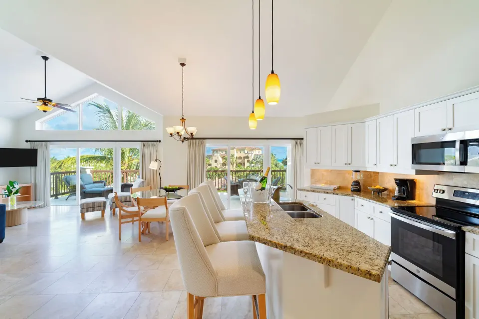 Luxury Penthouse kitchen and living area with balcony views at Villa del Mar.