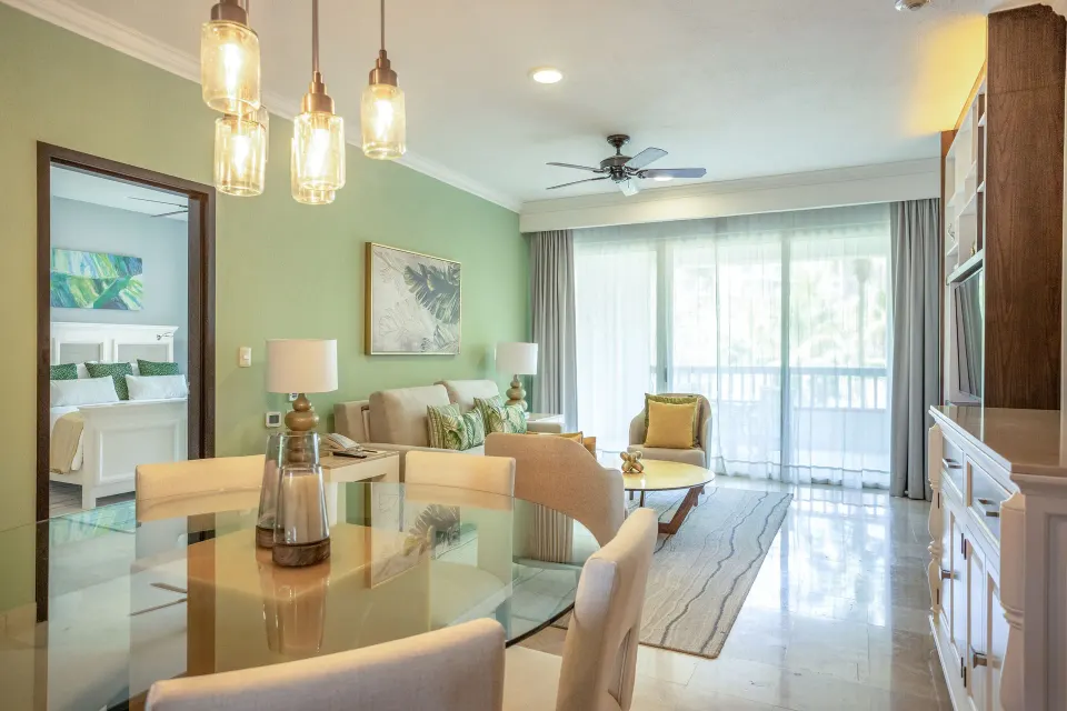 One Bedroom suite living and dining area at Villa del Palmar Cancun Beach Resort & Spa.