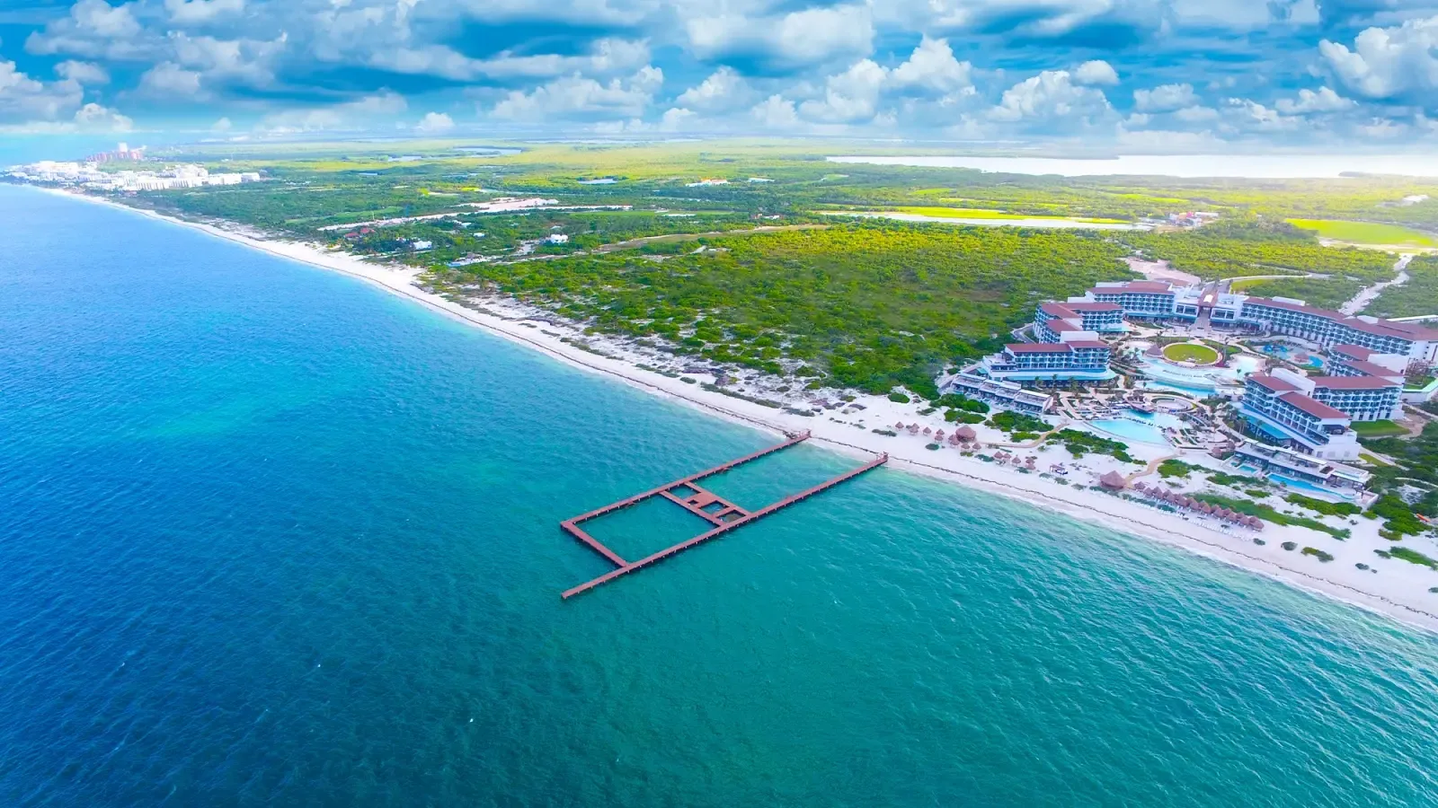 Punta Sam Beach 10 Min Walk