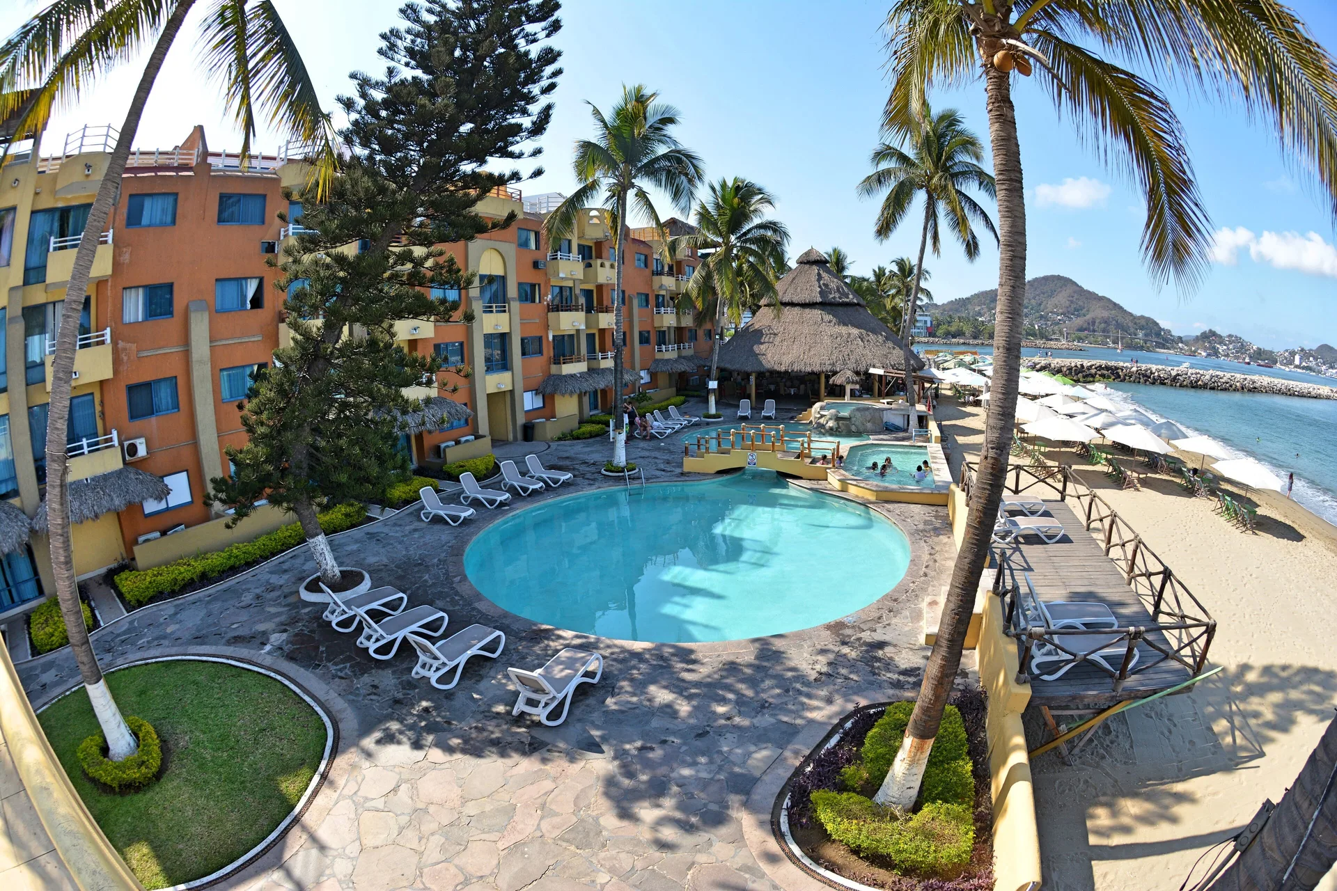 Hotel Marina Puerto Dorado resort