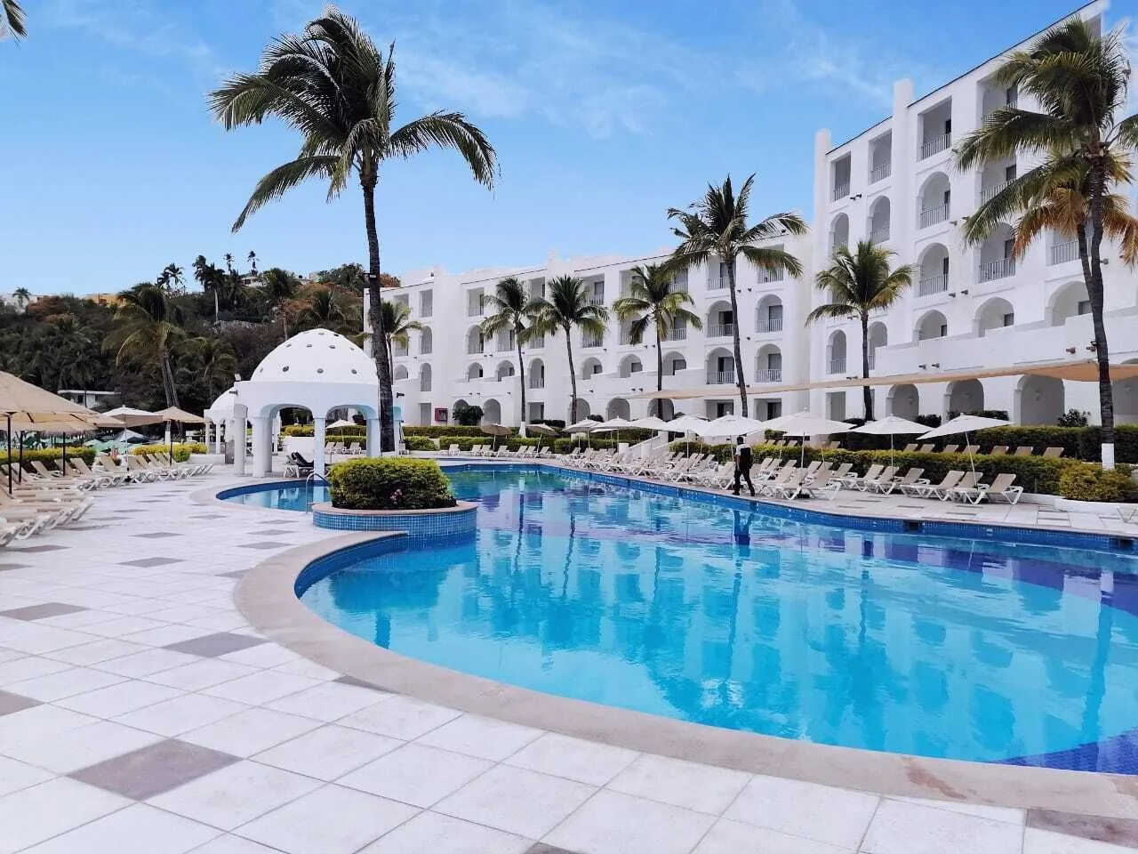 Sierra Mar All Inclusive at Tesoro resort