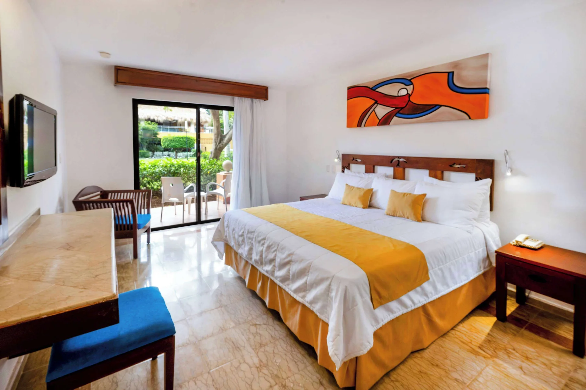Superior non-smoking room with king bed and patio at Viva Dominicus Palace.