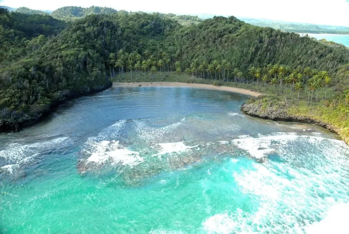 Playa Limon 35 Min Drive
