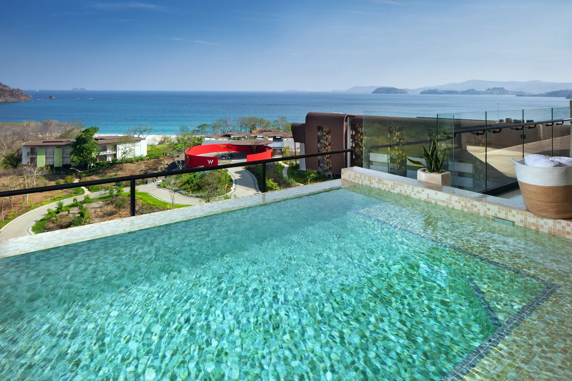 Private plunge pool with ocean view at W Costa Rica - Reserva Conchal.