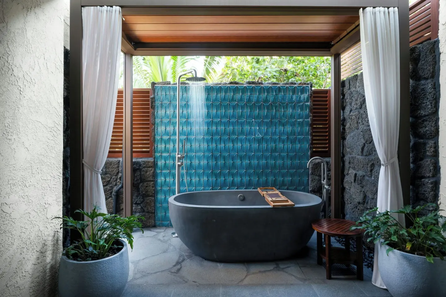 Private outdoor bath area with tub and shower at Wailea Beach Resort - Marriott, Maui.