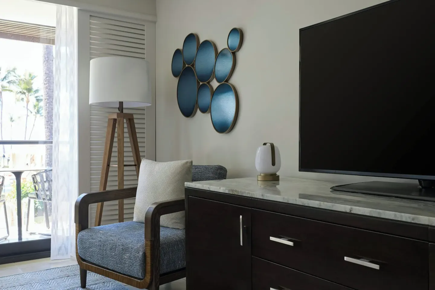 Guest room seating area and TV at Wailea Beach Resort - Marriott, Maui.
