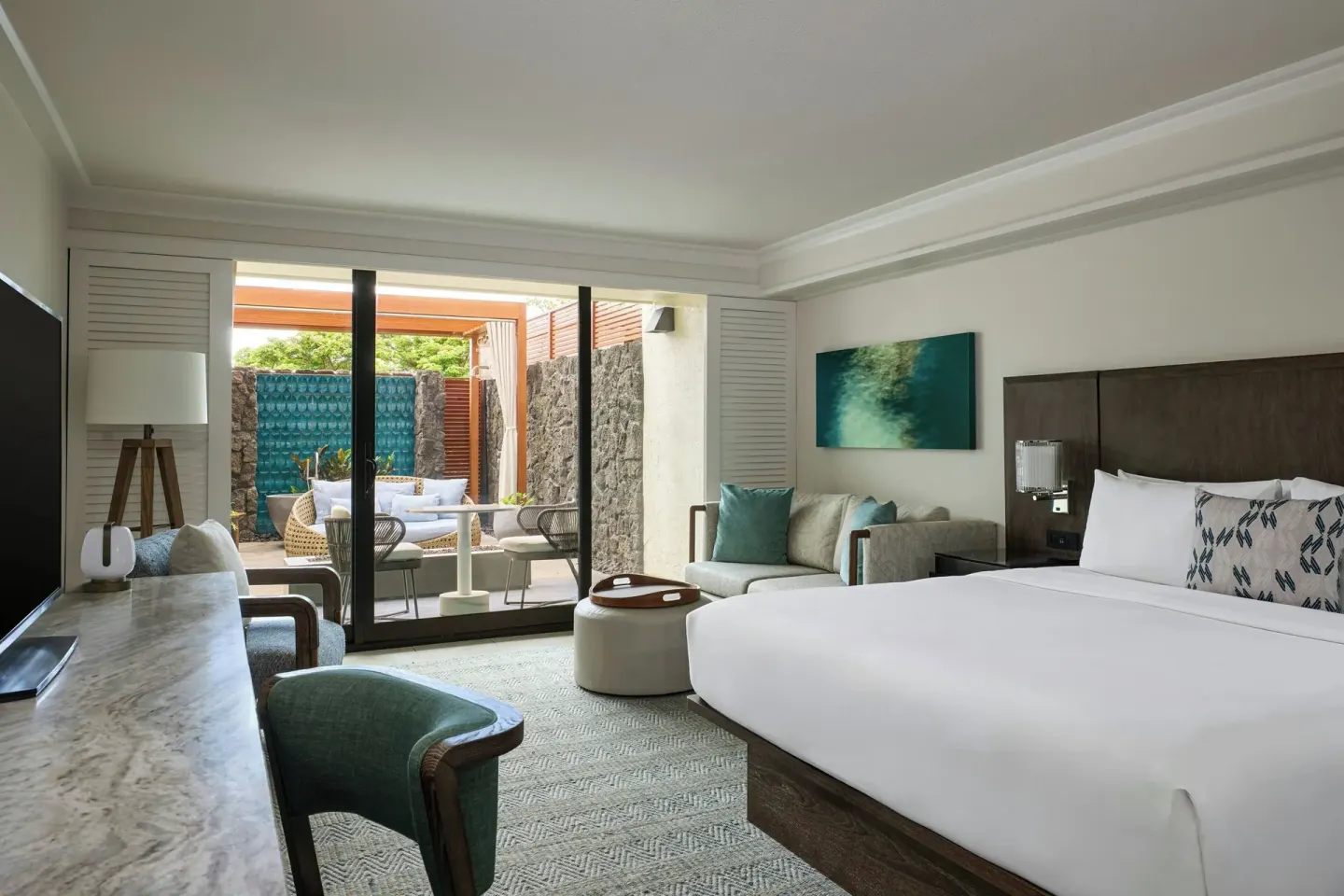 King guest room opening to a Garden Oasis lanai at Wailea Beach Resort - Marriott, Maui.