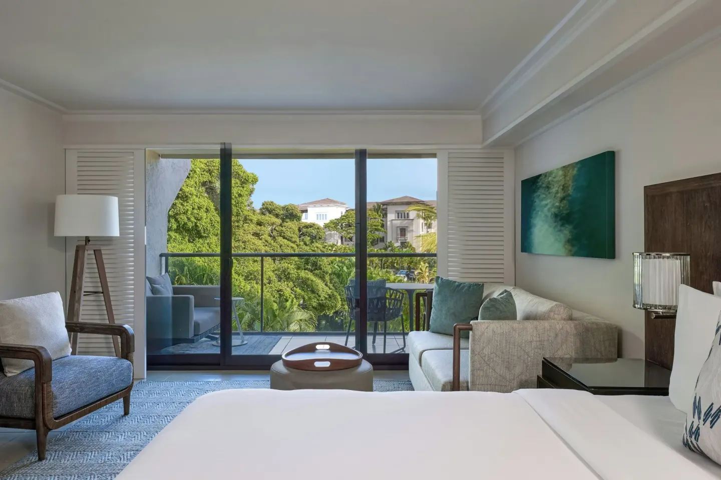 King guest room with balcony and greenery view at Wailea Beach Resort - Marriott, Maui.