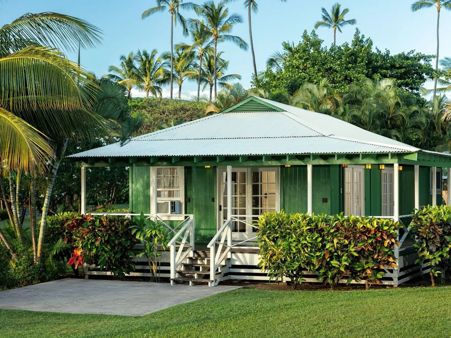 Coast Cottage Two Bedroom Ocean View Official 1