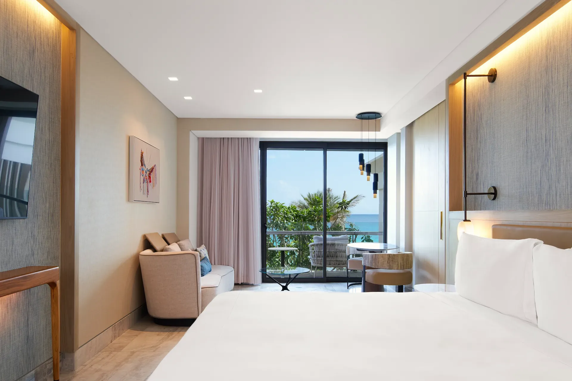 Riviera Suite Official 2