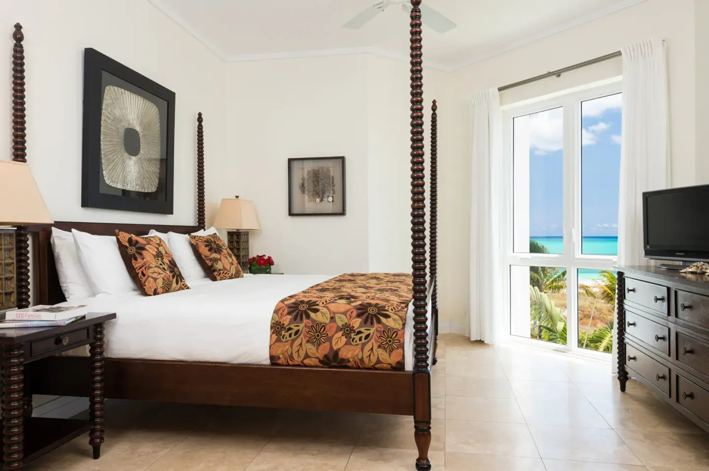 Oceanfront Luxury Four Bedroom Suite Official 4
