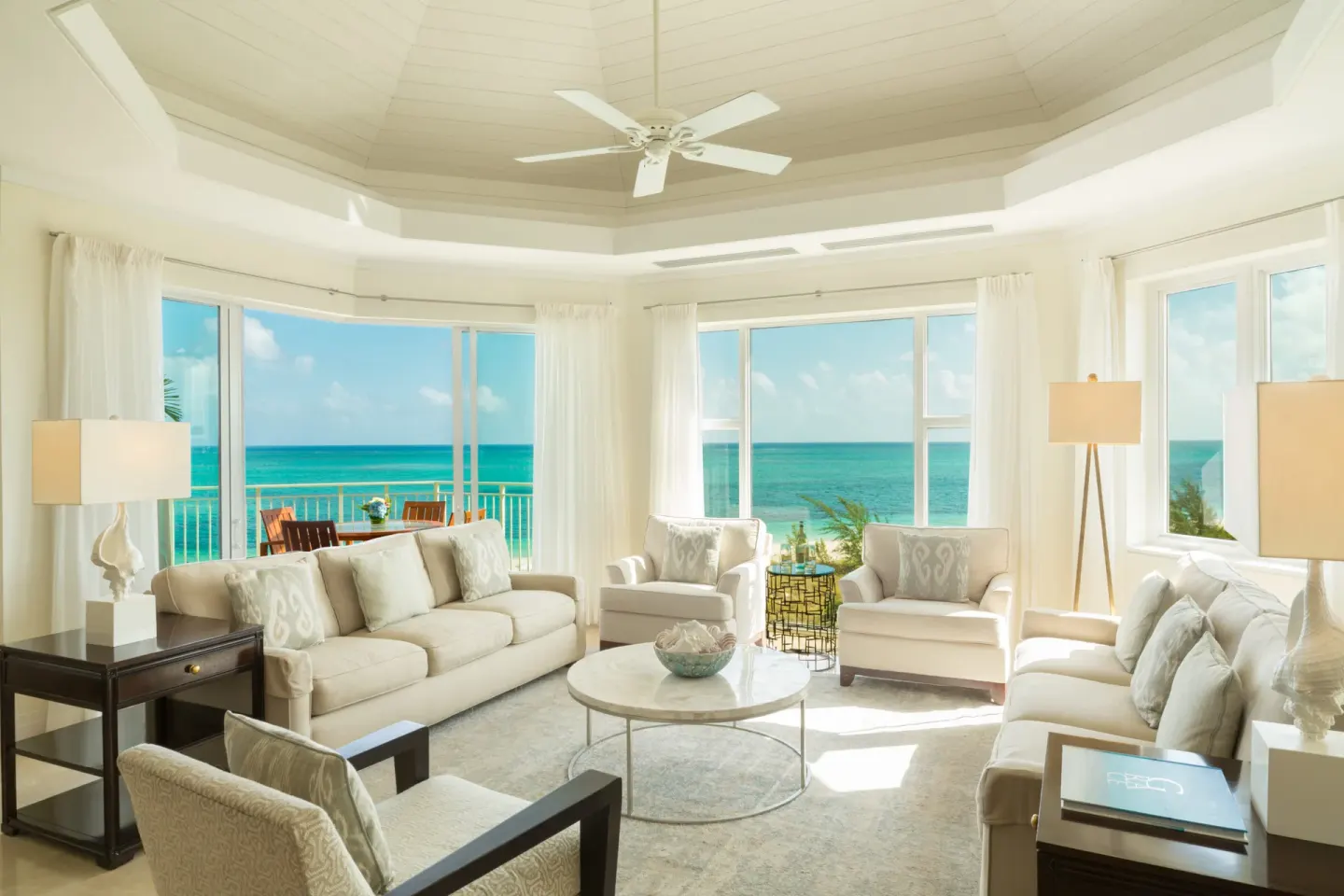 Premier Oceanfront Three Bedroom Suite Official 2