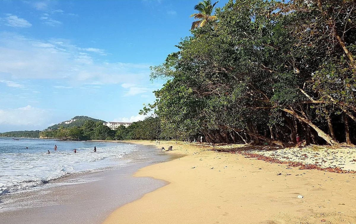 Choc Bay 5 Min Drive