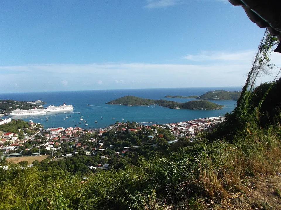 St Thomas Spb St Thomas Seaplane Base 5 Min Walk