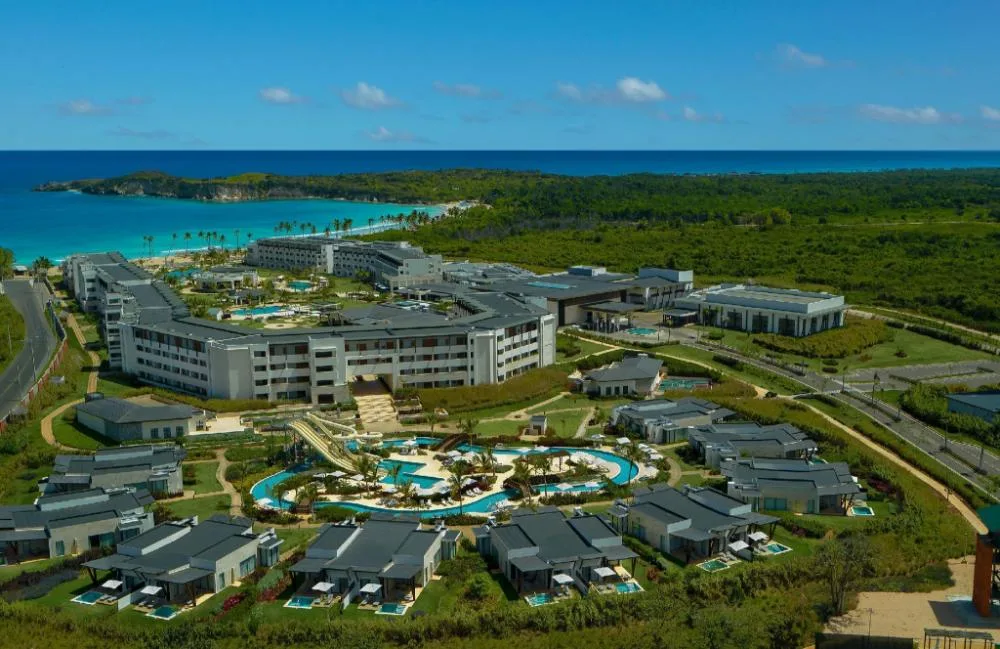 Dreams Macao Beach Punta Cana all-inclusive resort with beach setting pools and family activities