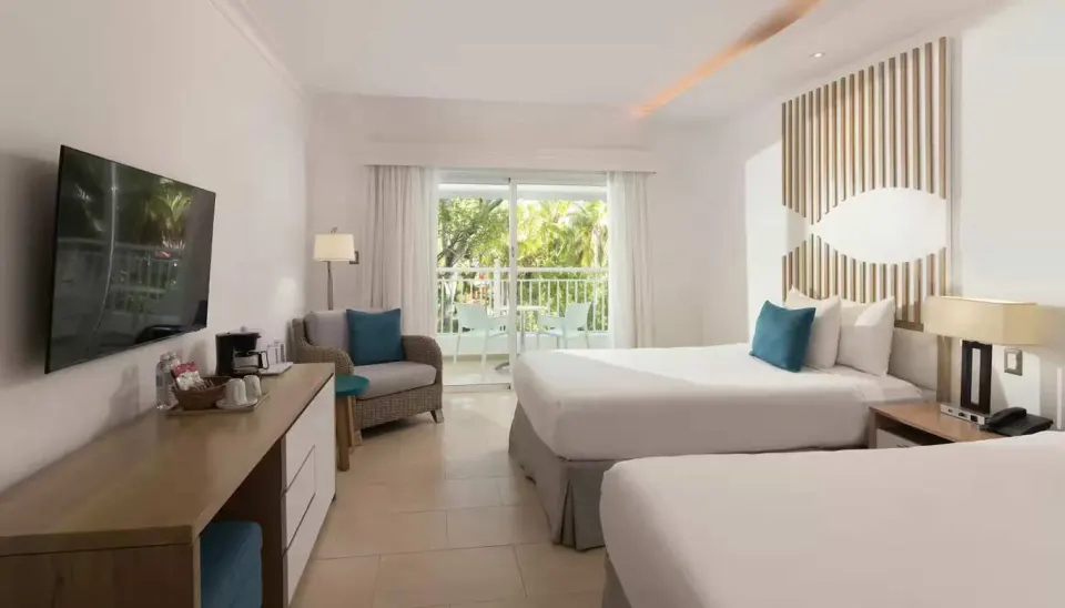 Premium Junior Suite Official 3