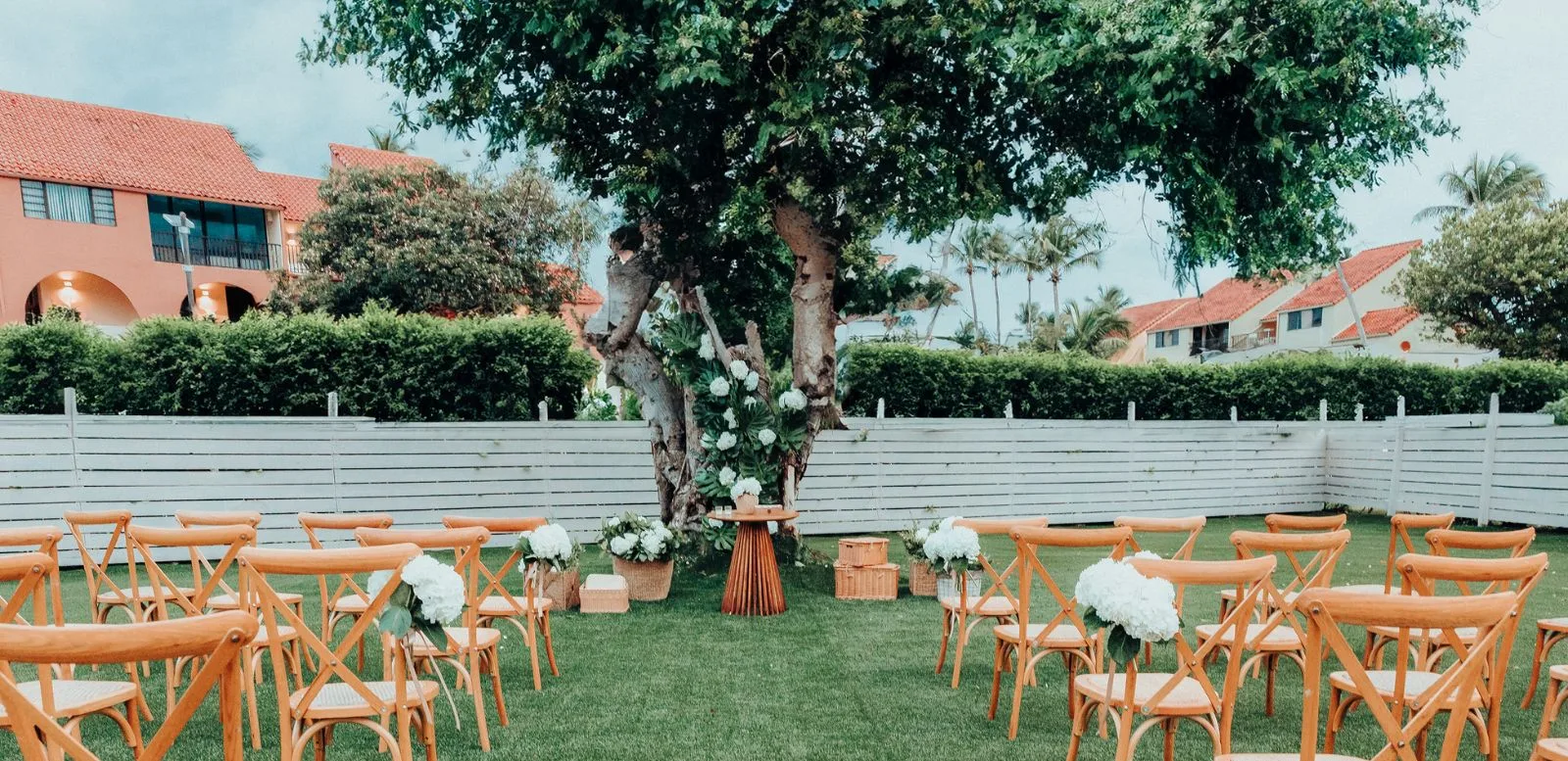 Aquamarina Lawn Venue at Wyndham Palmas Beach and Golf Boutique Resort