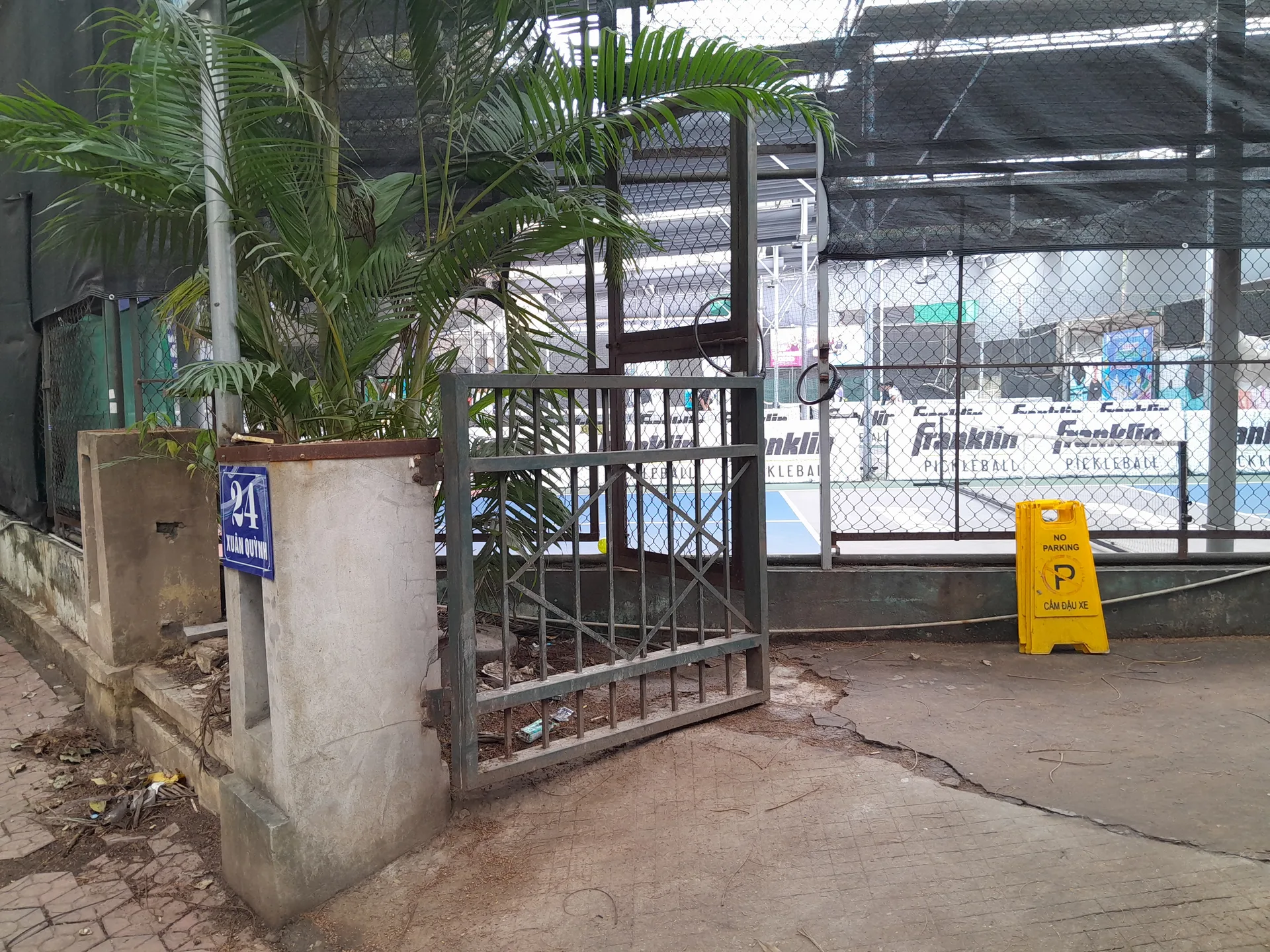 Pickleball Matches — Quintessence Hotel
